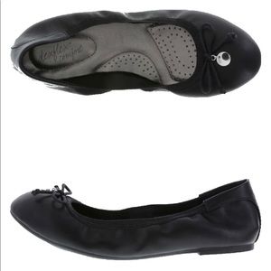 Black dexflex comfort string tie Caroline flats